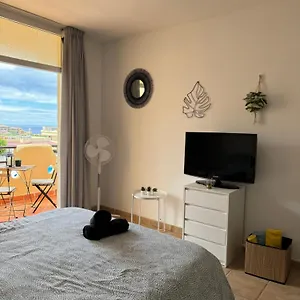 Acogedor Con Vistas Al Mar Apartamento